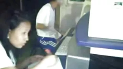 Morena apasionada insertó una gran polla en su ano jovenes cojiendo videos caseros y la besó perfectamente
