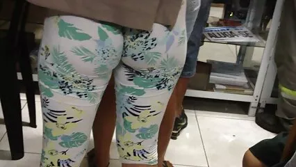 Video de sexo videos xxx caseros por el culo polluelos con paso entre las piernas de una puta