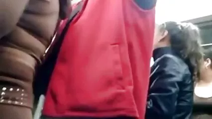 Tetas videos caseros fontanero grandes con un buen beso.