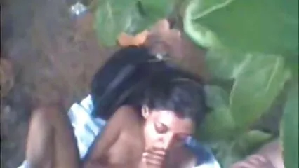 Sophia tuvo un gran flujo cuando tuvo un espasmo en su pequeño vibrador de coño videos caseros de gente cogiendo